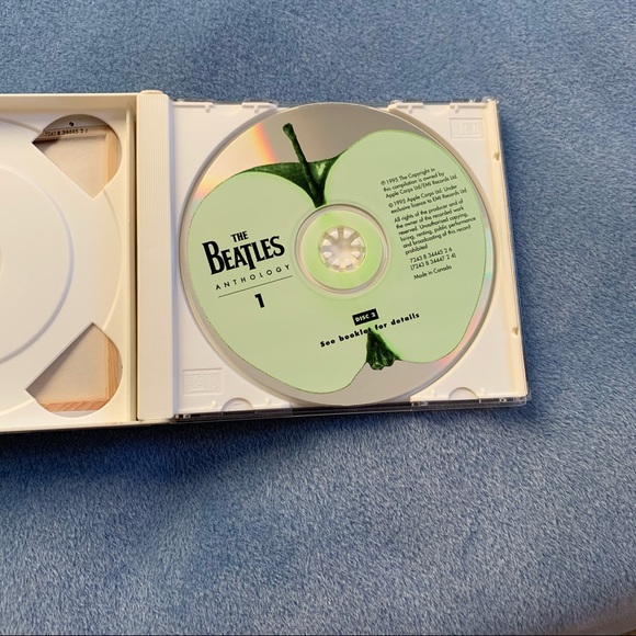 The Beatles Anthology 1 Vintage 1995,Apple Corps, 2 Disc set - Picture 5 of 10